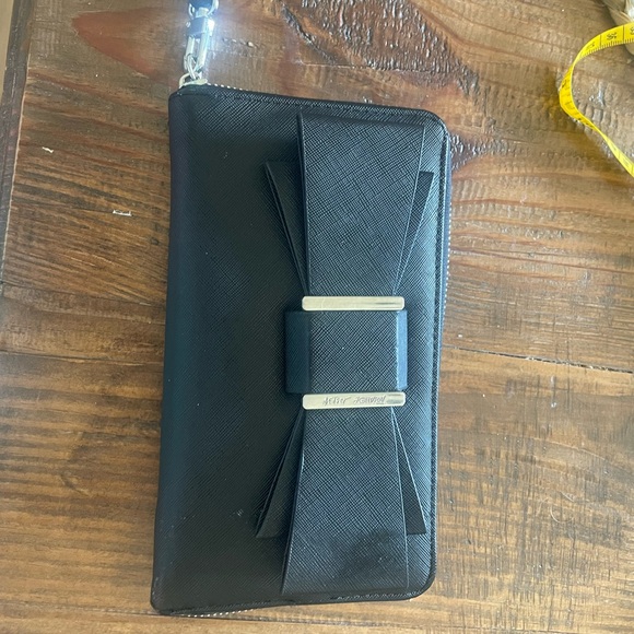 Betsy Johnson Clutch/wristlet Black - Picture 1 of 7